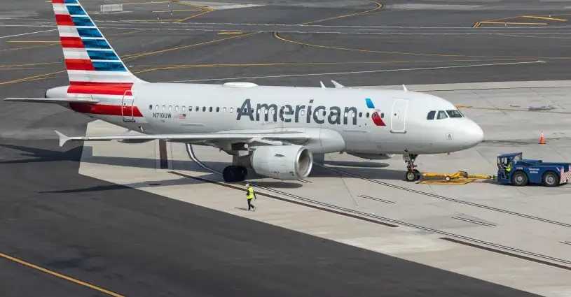 Trending American Airlines American Airlines Kicks Out Passenger