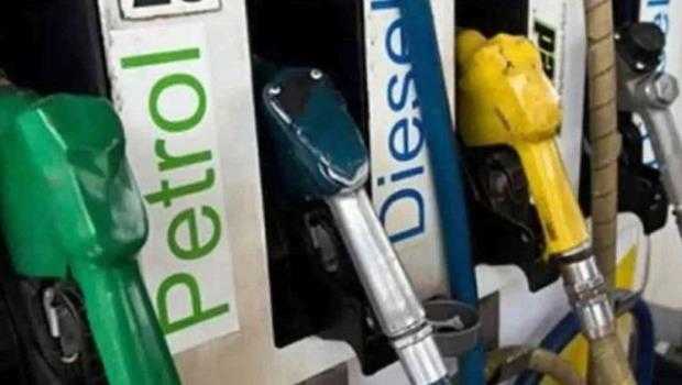 Petrol-prices-in-Delhi PETROL-DIESEL-PRICES PETROL-DIESEL-PRICES-RISES