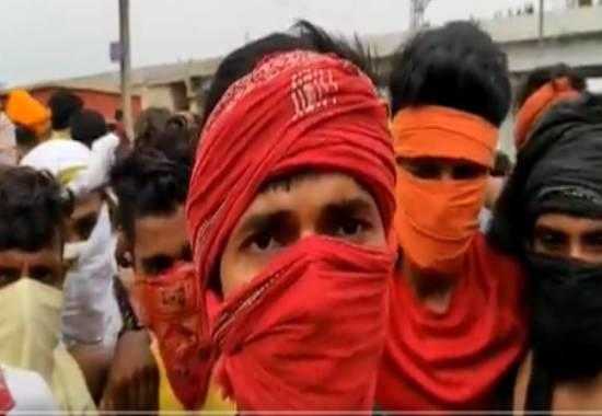 Bihar-Agnipath-protest-viral-video Bihar-Agnipath-Violence-Viral-Video Bihar-Agnipath-protest-viral-video-students