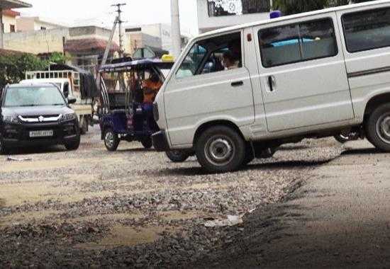 Ground-Report Jalandhar-roads Condition-of-Jalandhar-roads