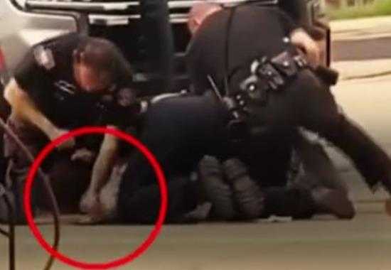 US-Police George-Floyd Viral-video