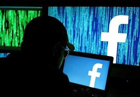 Facebook-Hacked Facebook-Glitch Facebook