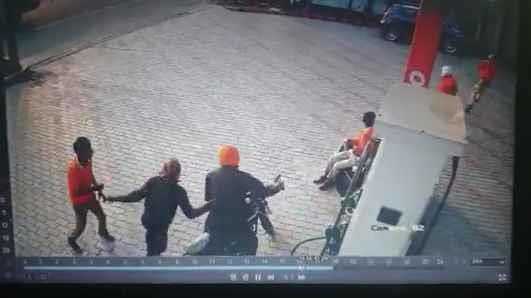 Amritsar-CCTV Robbery-at-petrol-pump Amritsar-petrol-pump-robbery