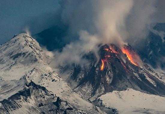 kamchatka-volcano-eruption russia-volcano-erution shiveluch-volcano