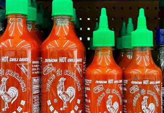 Sriracha-Sauce Sriracha-Sauce-Shortage Sriracha-Sauce-Crisis